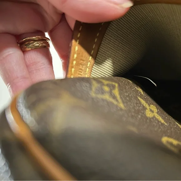 Louis Vuitton Dark Brown Monogram Messenger Bag - Picture 8 of 16